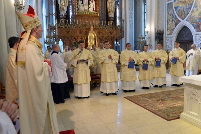 Radomscy diakoni dziękują za formację i święcenia