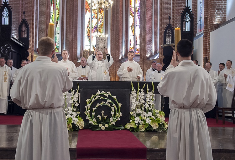 Celebracja odnowienia przyrzeczeń chrztu 