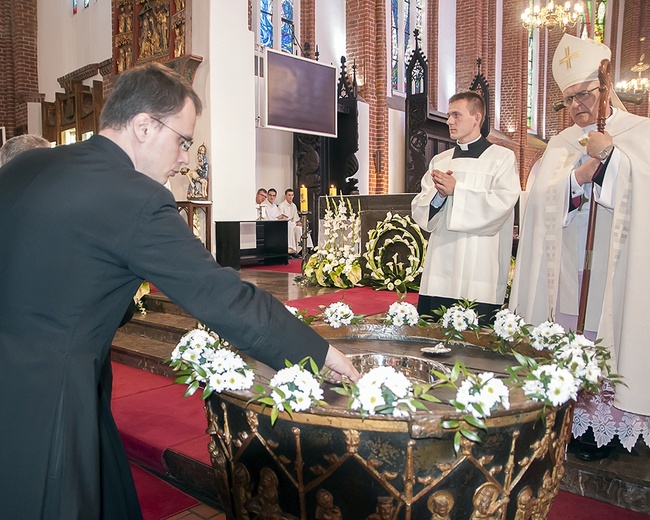 Celebracja odnowienia przyrzeczeń chrztu 