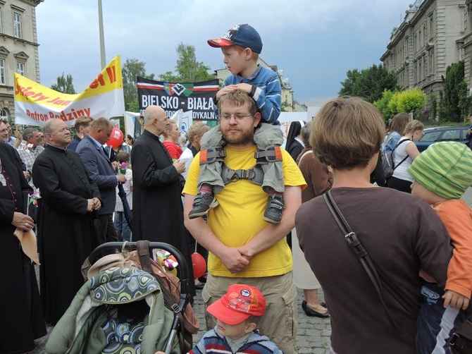 III Marsz dla Życia i Rodziny w Bielsku-Białej - 2016