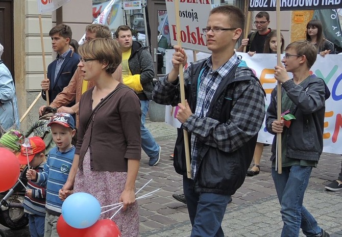 III Marsz dla Życia i Rodziny w Bielsku-Białej - 2016