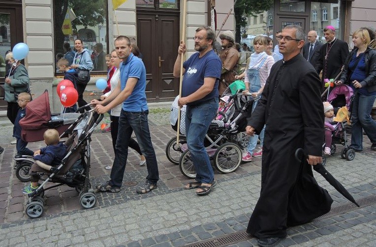 III Marsz dla Życia i Rodziny w Bielsku-Białej - 2016