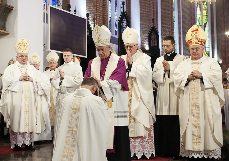 Sakra bp. Krzysztofa Włodarczyka