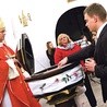 ▲	Sakrament bierzmowania w parafii pw. NMP Królowej Polski w Gorzowie Wlkp.