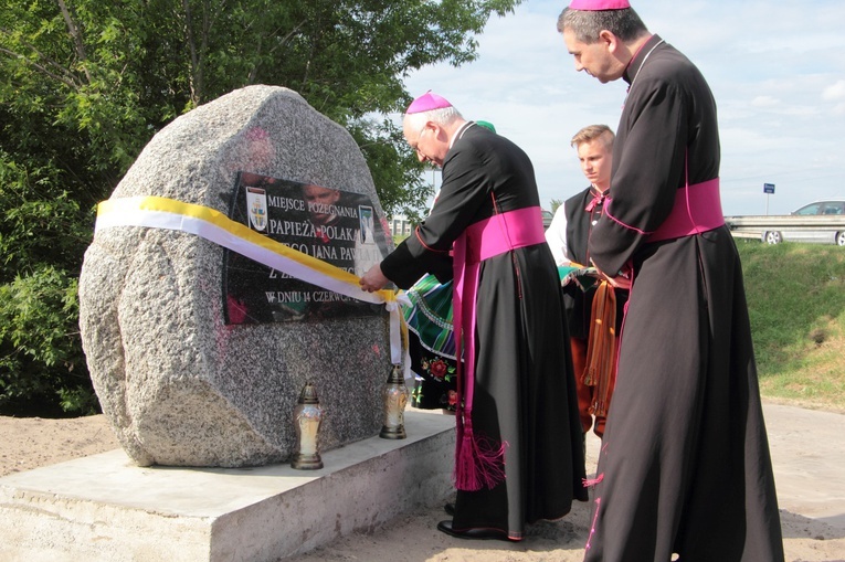 Odsłonięcie pamiątkowej tablicy