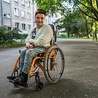– Myślę, że moim zadaniem jest pokazywanie innym, że świat niepełno-sprawnych wcale nie jest taki straszny – mówi Kasia Wasiak.