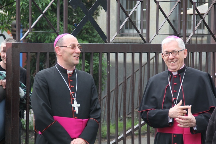 Wizyta prymasa Polski, abp. Wojciecha Polaka w KWK "Wujek"