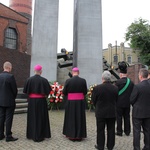 Wizyta prymasa Polski, abp. Wojciecha Polaka w KWK "Wujek"