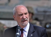 Macierewicz: Potencjał wojskowy zdolny bronić Polski