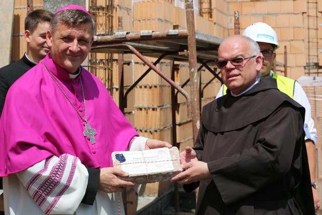 Wmurowanie kamienia węgielnego w Domu św. Józefa w Andrychowie