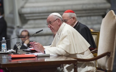 Papież: Duszpasterstwo rodzin otwarte na wszystkich