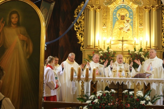 Znaki Bożego miłosierdzia w Żabnicy