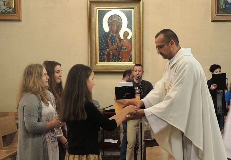 Dekanalne spotkanie młodych w Kamienicy