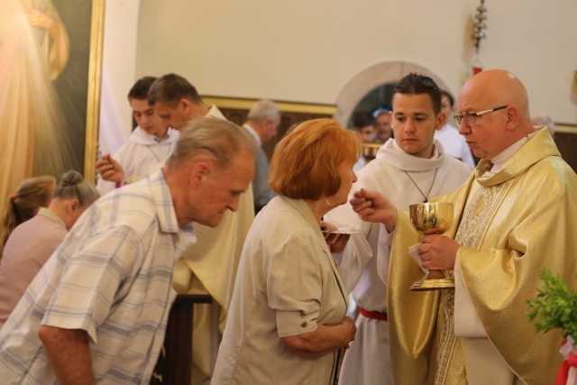 Znaki Bożego Miłosierdzia w bielskiej parafii Trójcy Przenajświętszej 