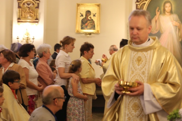 Znaki Bożego Miłosierdzia w bielskiej parafii Trójcy Przenajświętszej 