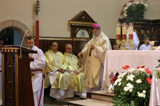 Znaki Bożego Miłosierdzia w bielskiej parafii Trójcy Przenajświętszej 