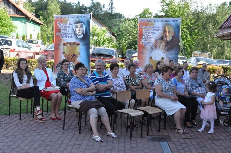 Kaplica w Połomiu Dużym