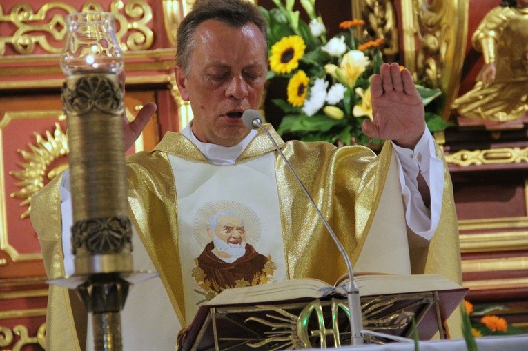 O. Pio w sądeckiej bazylice