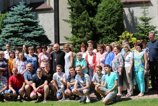 Poświęcenie pomnika św. abp. Bilczewskiego w Wilamowicach