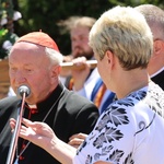 Poświęcenie pomnika św. abp. Bilczewskiego w Wilamowicach