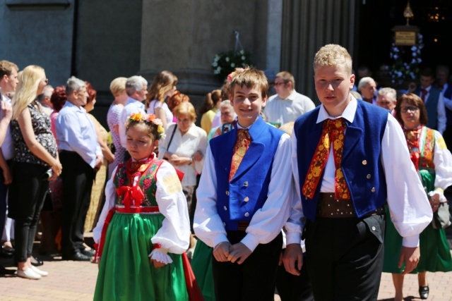 Poświęcenie pomnika św. abp. Bilczewskiego w Wilamowicach