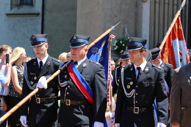 Poświęcenie pomnika św. abp. Bilczewskiego w Wilamowicach