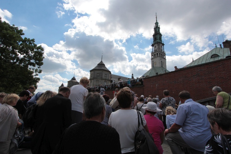 Droga Krzyżowa na Wałach Jasnogórskich