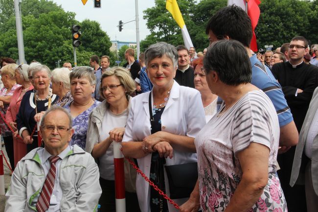 Uroczyste otwarcie Domu Miłosierdzia 