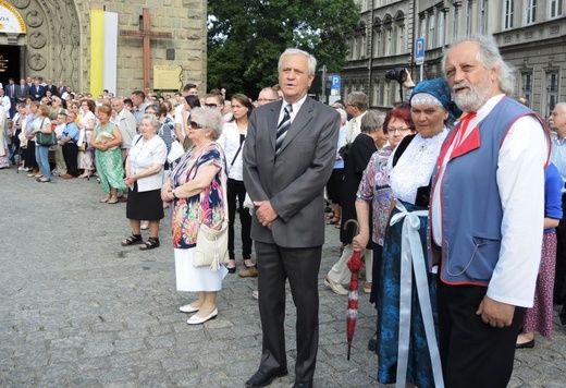 Pożegnanie Znaków Miłosierdzia w katedrze św. Mikołaja w Bielsku-Białej