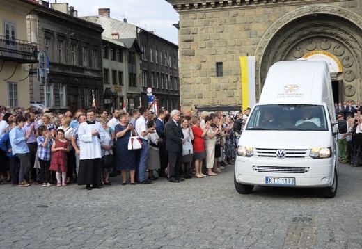 Pożegnanie Znaków Miłosierdzia w katedrze św. Mikołaja w Bielsku-Białej