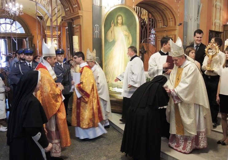 Pożegnanie Znaków Miłosierdzia w katedrze św. Mikołaja w Bielsku-Białej