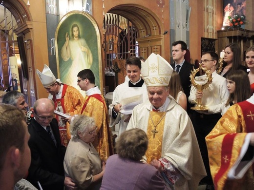 Pożegnanie Znaków Miłosierdzia w katedrze św. Mikołaja w Bielsku-Białej