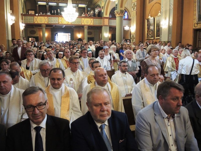 Pożegnanie Znaków Miłosierdzia w katedrze św. Mikołaja w Bielsku-Białej