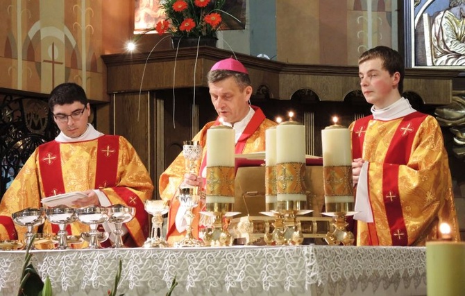 Pożegnanie Znaków Miłosierdzia w katedrze św. Mikołaja w Bielsku-Białej