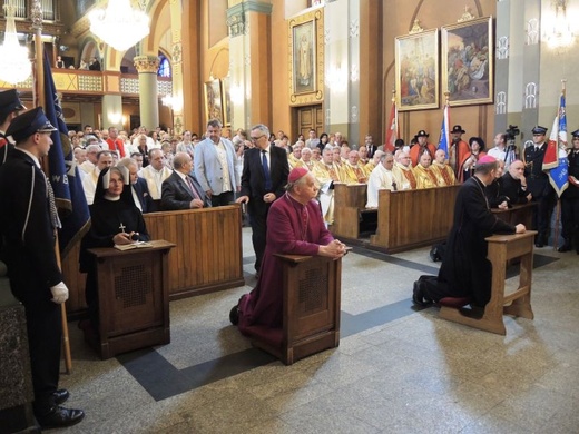 Pożegnanie Znaków Miłosierdzia w katedrze św. Mikołaja w Bielsku-Białej