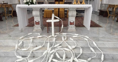 Różaniec od rybaków