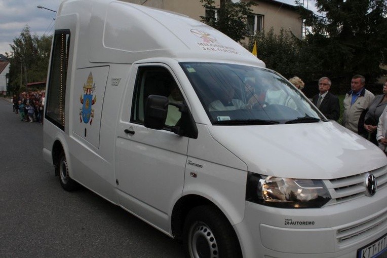 Samochód-kaplica i jego bielsko-żywiecki kierowca