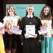 Zwycięska drużyna licealistek ZCBM: Joanna Ryłko, Anna Szczurek, Jadwiga Kamińska  i Julia Średniawa z siostrą Joanną Bryłą.