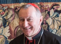 Kard. Parolin: trzeba żyć skromniej