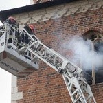 Ćwiczenia strażaków na Wawelu