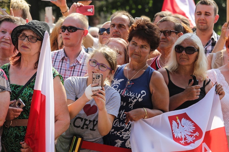 Prezydent Andrzej Duda w Tychach i Bieruniu