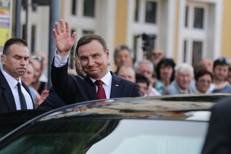 Prezydent Andrzej Duda w Tychach i Bieruniu