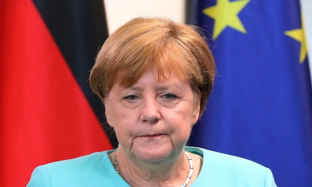 Merkel o Brexicie: Nie ma co owijać w bawełnę...