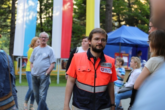 Piknik rodzinny w bielskiej parafii NSPJ 2016