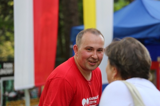 Piknik rodzinny w bielskiej parafii NSPJ 2016