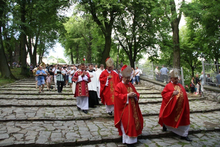 Prymas Polski na pielgrzymce mężczyzn i młodzieńców