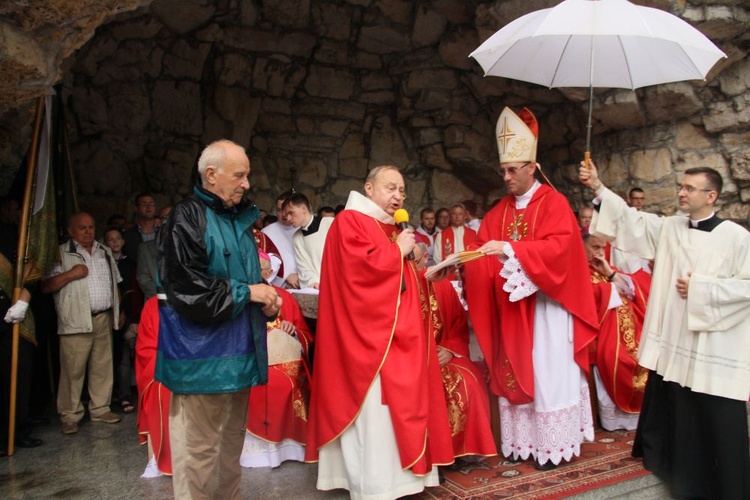 Prymas Polski na pielgrzymce mężczyzn i młodzieńców