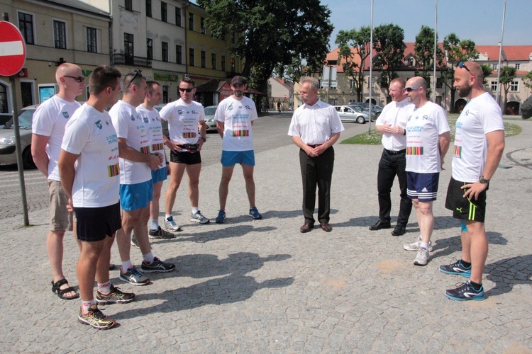 Start pielgrzymki biegowej na Jasną Górę