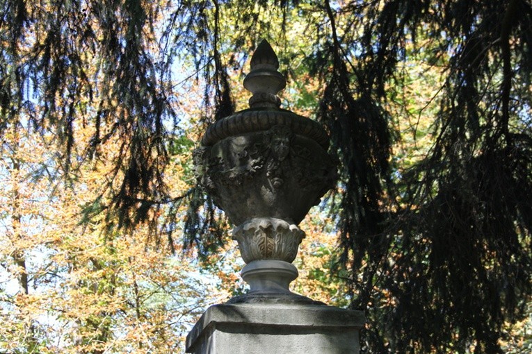 Pałac prymasowski w Skierniewicach