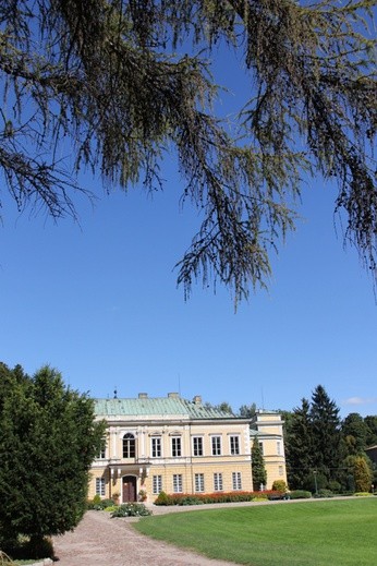 Pałac prymasowski w Skierniewicach